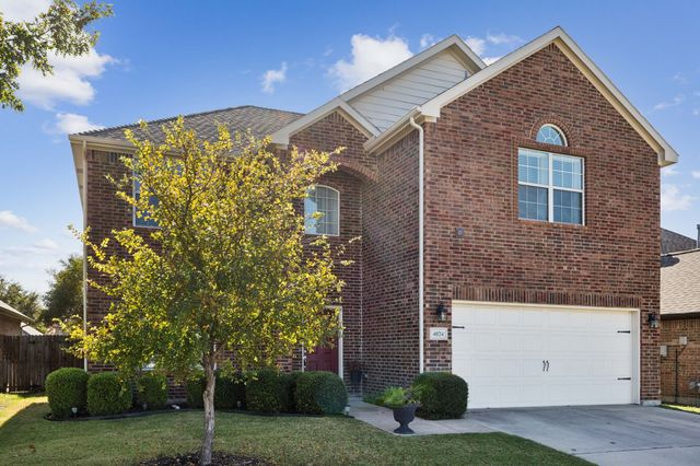 4024 Twin Creeks Drive, Fort Worth, TX 76244
