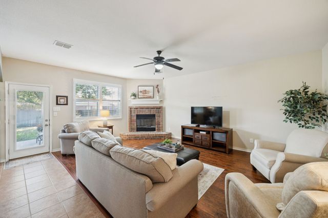 4024 Twin Creeks Drive, Fort Worth, TX 76244