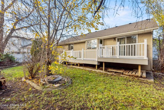 9192 N GREAT HALL DR, Hayden, ID 83835