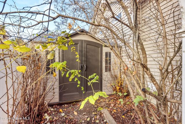 9192 N GREAT HALL DR, Hayden, ID 83835