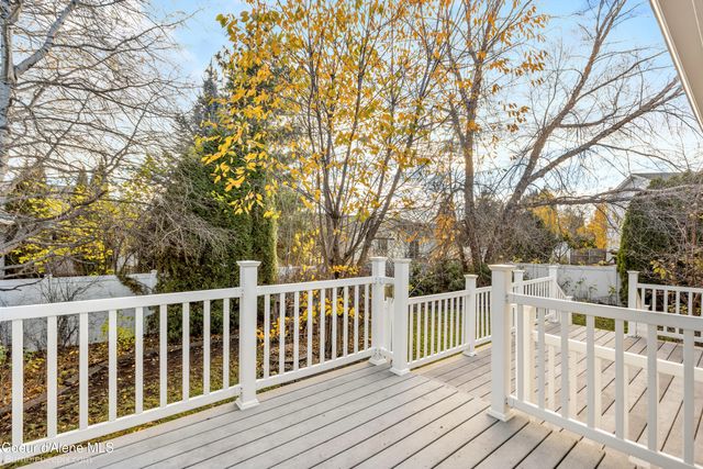 9192 N GREAT HALL DR, Hayden, ID 83835