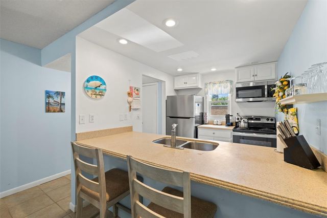 12760 INDIAN ROCKS ROAD 107, Largo, FL 33774