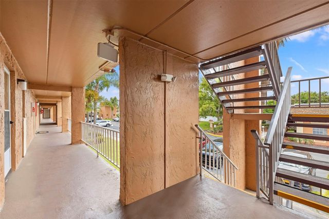 12760 INDIAN ROCKS ROAD 107, Largo, FL 33774