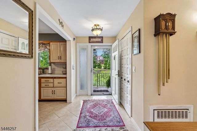 695 Berdan Ave, Wayne Twp., NJ 07470
