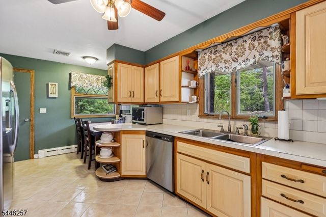 695 Berdan Ave, Wayne Twp., NJ 07470