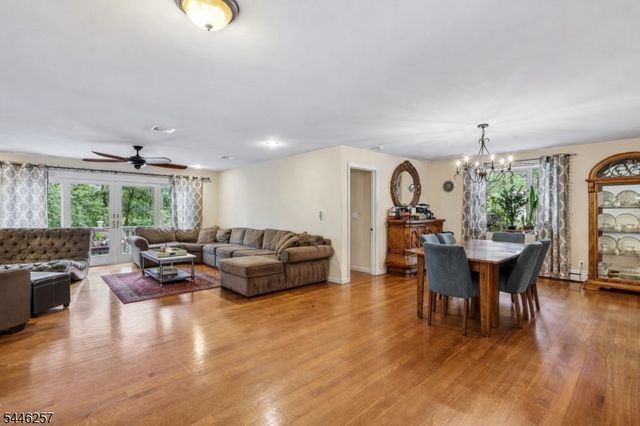 695 Berdan Ave, Wayne Twp., NJ 07470