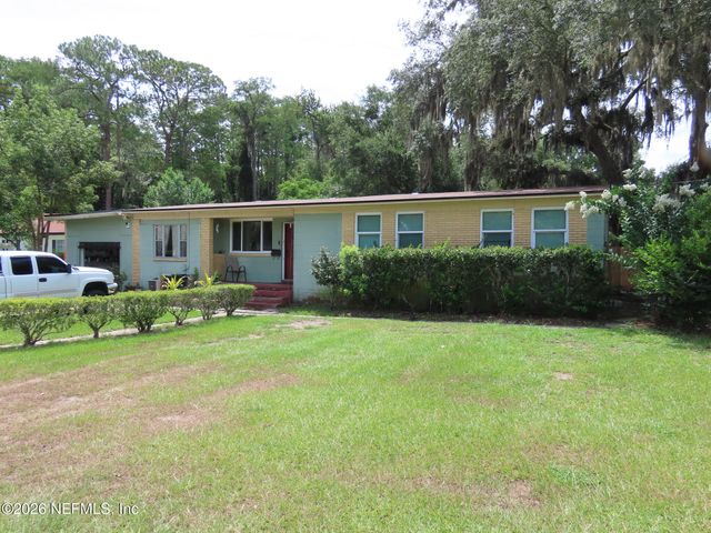 2295 LAKE Drive, Jacksonville, FL 32246