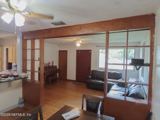 2295 LAKE Drive, Jacksonville, FL 32246
