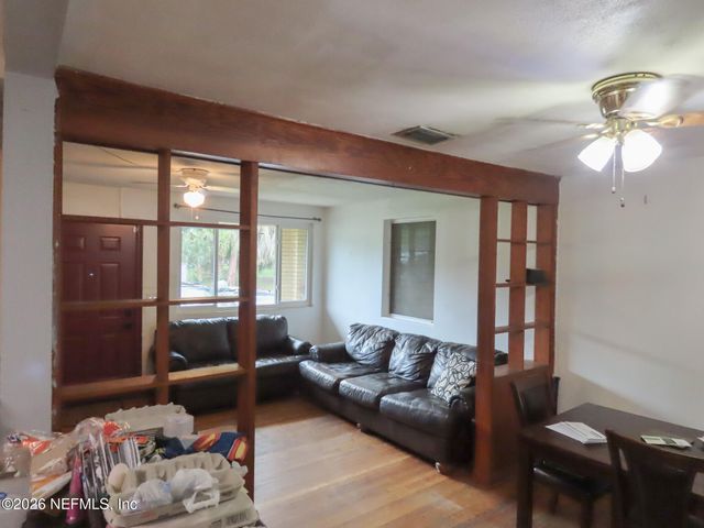 2295 LAKE Drive, Jacksonville, FL 32246