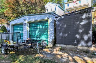 1228 LAUREL BLVD, Pottsville, PA 17901