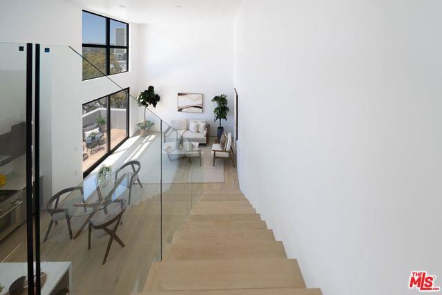 1361 Kelton Avenue 502, Los Angeles, CA 90024