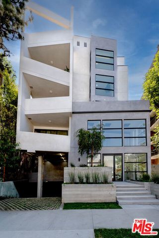 1361 Kelton Avenue 502, Los Angeles, CA 90024