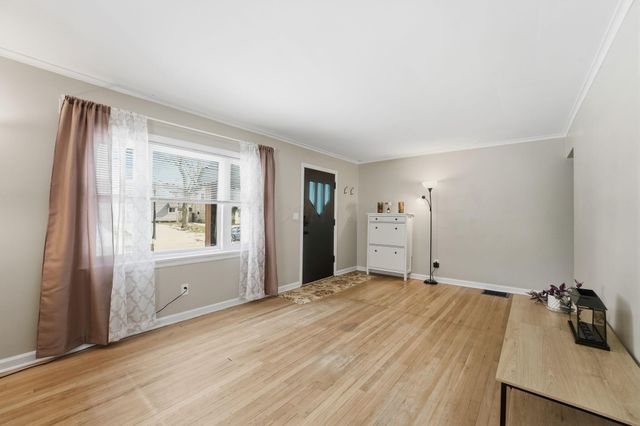 805 Timberman Road, Columbus, OH 43212