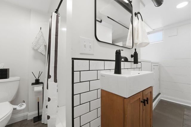 805 Timberman Road, Columbus, OH 43212