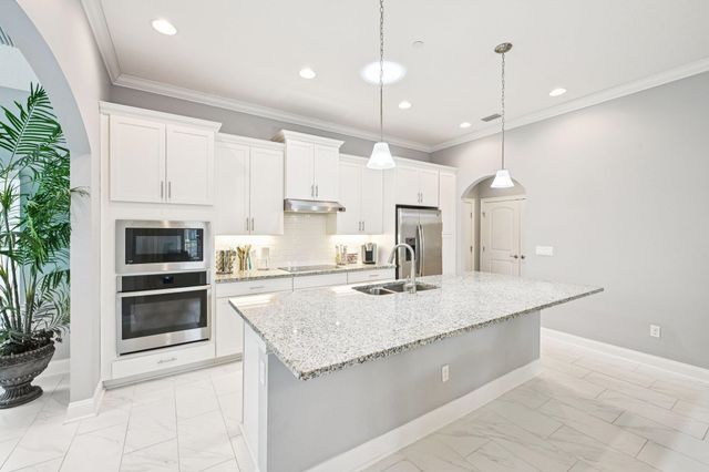 37 Alafia Ct, St Augustine, FL 32084