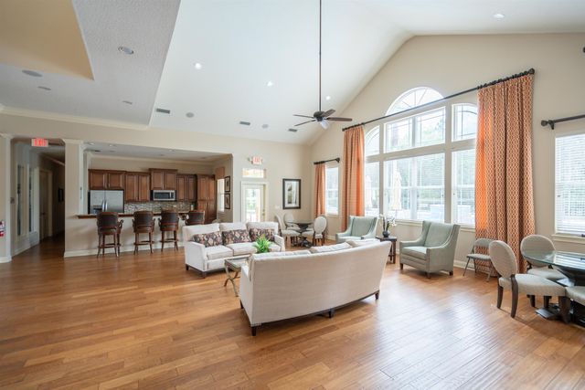 37 Alafia Ct, St Augustine, FL 32084