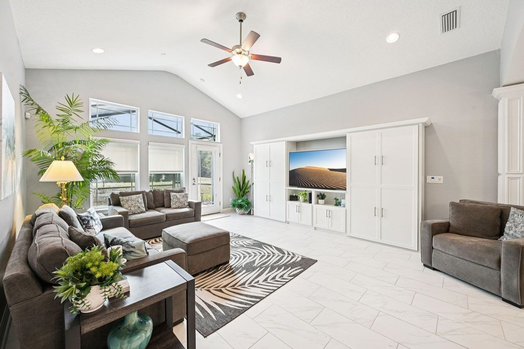 37 Alafia Ct, St Augustine, FL 32084