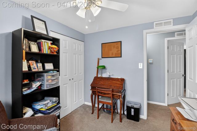 41036 Paign Drive, Sterling Heights, MI 48313