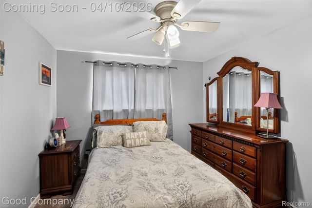 41036 Paign Drive, Sterling Heights, MI 48313