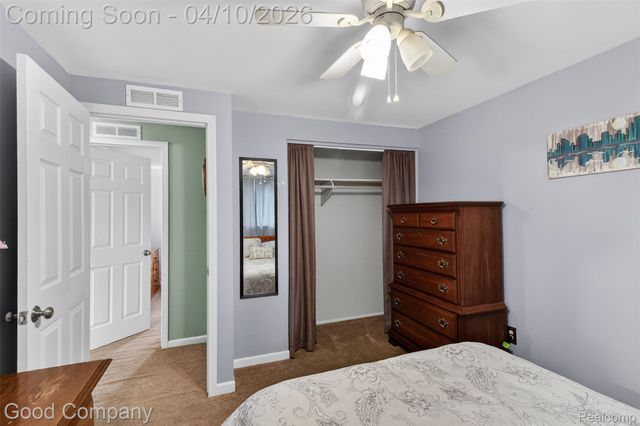 41036 Paign Drive, Sterling Heights, MI 48313