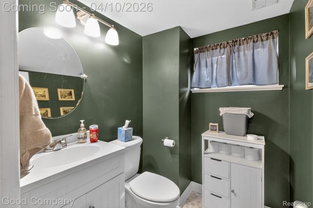 41036 Paign Drive, Sterling Heights, MI 48313