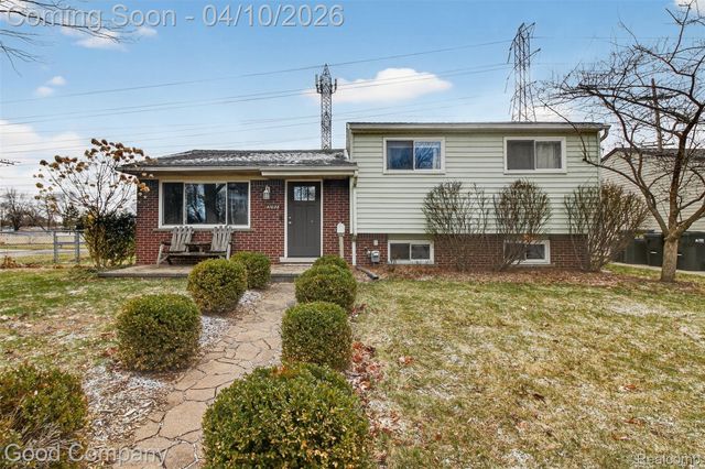41036 Paign Drive, Sterling Heights, MI 48313