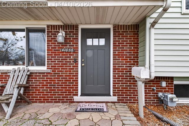 41036 Paign Drive, Sterling Heights, MI 48313