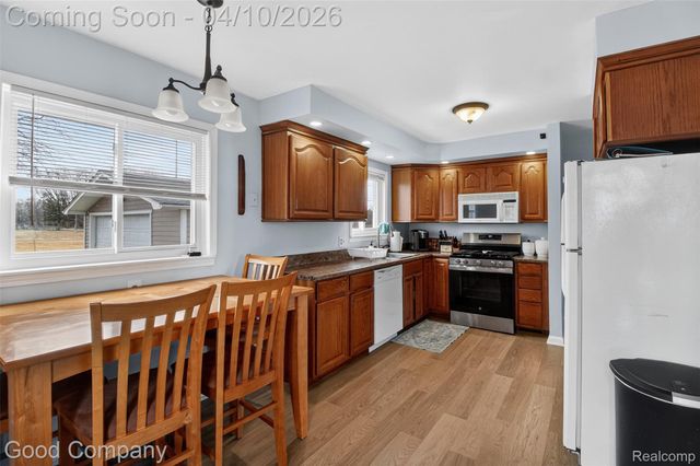 41036 Paign Drive, Sterling Heights, MI 48313