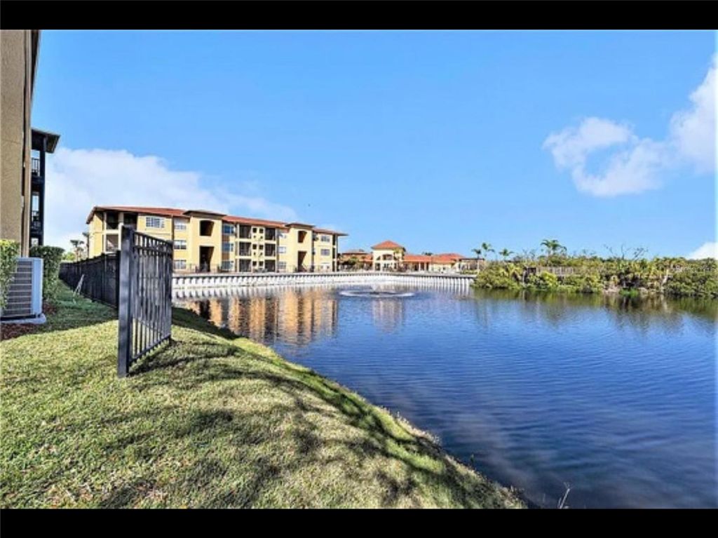 4333 BAYSIDE VILLAGE DRIVE 310, Tampa, FL 33615