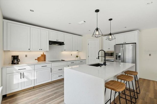 518 BENNETT STREET, Auburndale, FL 33823