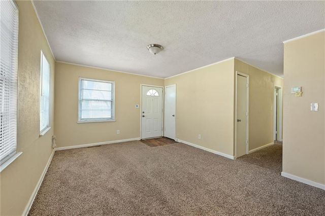 2602 S 48th Street, Kansas City, KS 66106