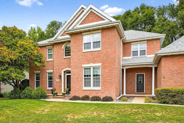 478 HAWTHORNE STREET, Neenah, WI 54956