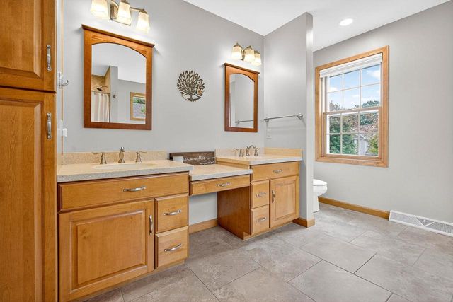 478 HAWTHORNE STREET, Neenah, WI 54956