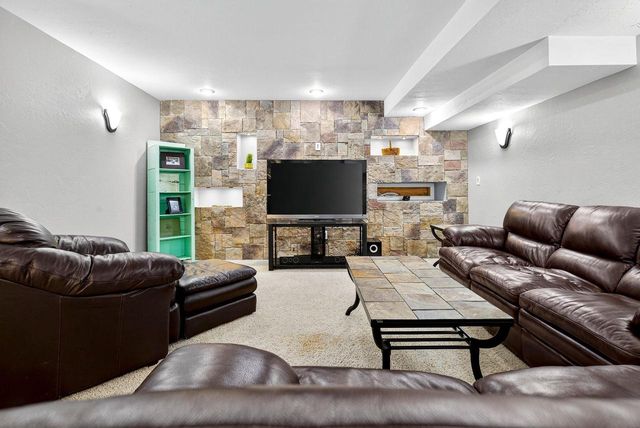 478 HAWTHORNE STREET, Neenah, WI 54956