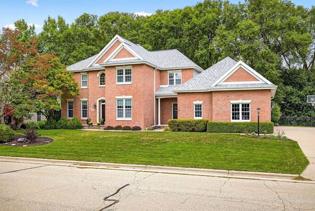 478 HAWTHORNE STREET, Neenah, WI 54956