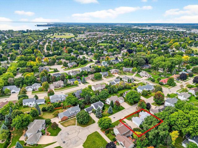 478 HAWTHORNE STREET, Neenah, WI 54956