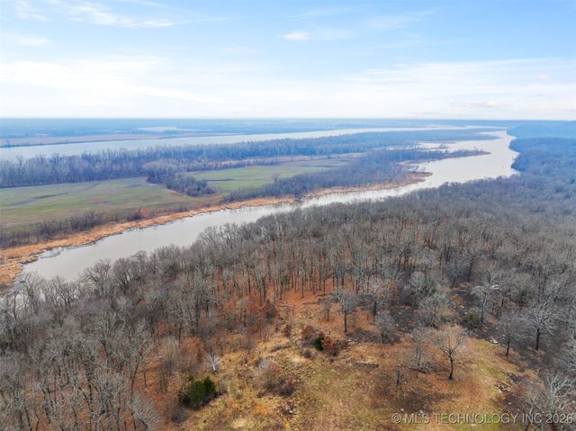 5001 S 710 Street E, Muskogee, OK 74403