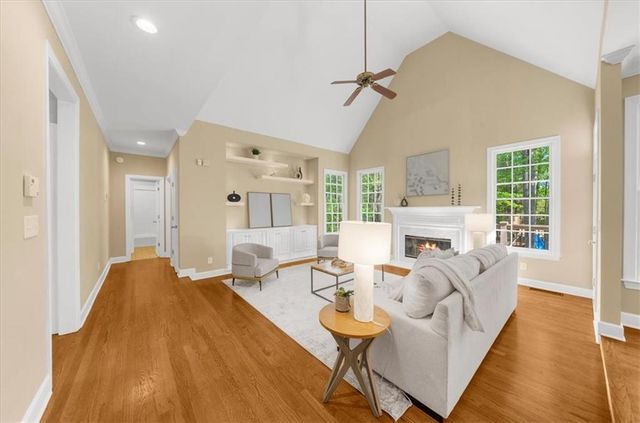 11005 Wilshire Chase Drive, Johns Creek, GA 30097