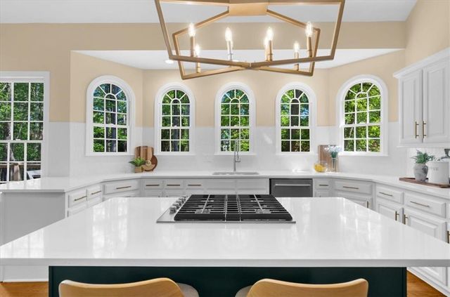 11005 Wilshire Chase Drive, Johns Creek, GA 30097