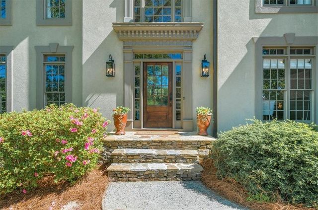 11005 Wilshire Chase Drive, Johns Creek, GA 30097