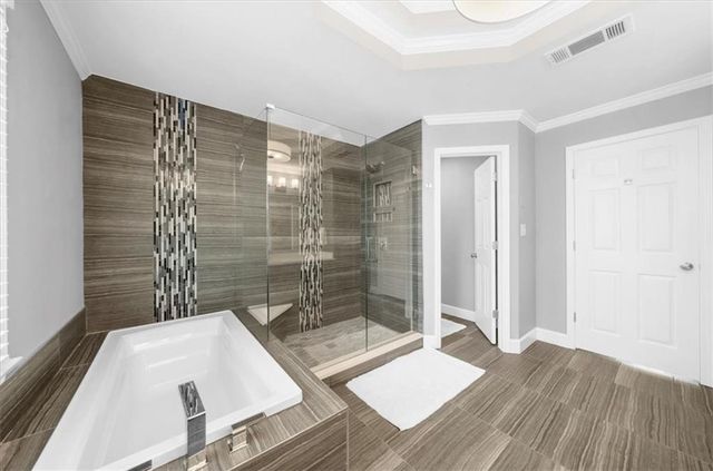 11005 Wilshire Chase Drive, Johns Creek, GA 30097