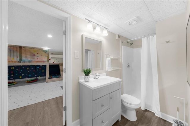 11005 Wilshire Chase Drive, Johns Creek, GA 30097