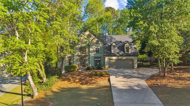 11005 Wilshire Chase Drive, Johns Creek, GA 30097