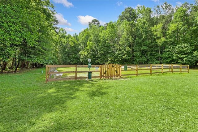 11005 Wilshire Chase Drive, Johns Creek, GA 30097