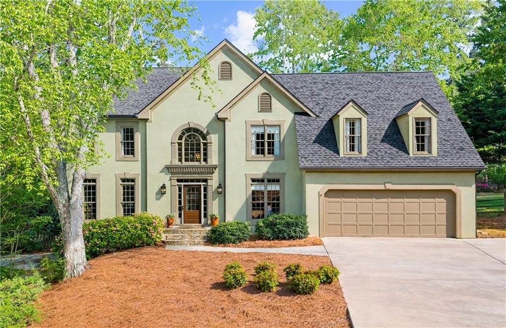 11005 Wilshire Chase Drive, Johns Creek, GA 30097