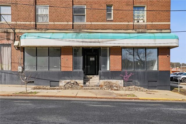 106 Herman Ave, Wilmerding, PA 15148