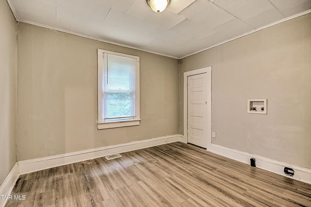 364 Glen Avenue, Kingsport, TN 37665