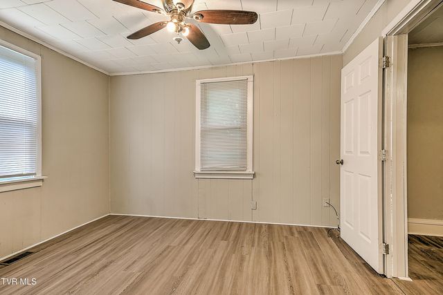 364 Glen Avenue, Kingsport, TN 37665