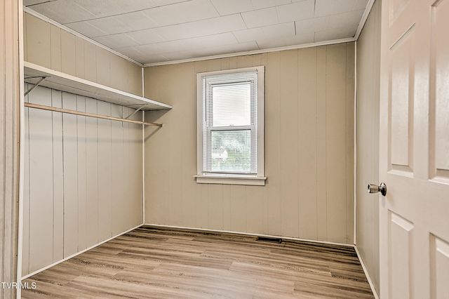 364 Glen Avenue, Kingsport, TN 37665