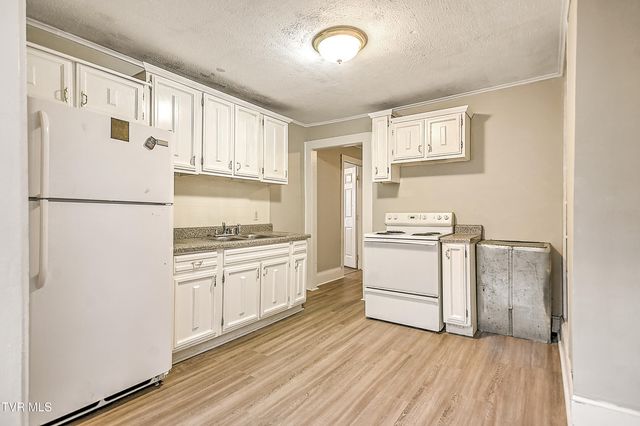 364 Glen Avenue, Kingsport, TN 37665